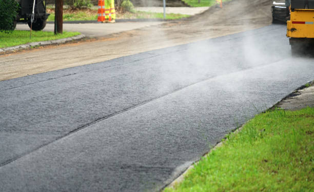 Best Decorative Driveway Pavers  in Legend Lake, WI